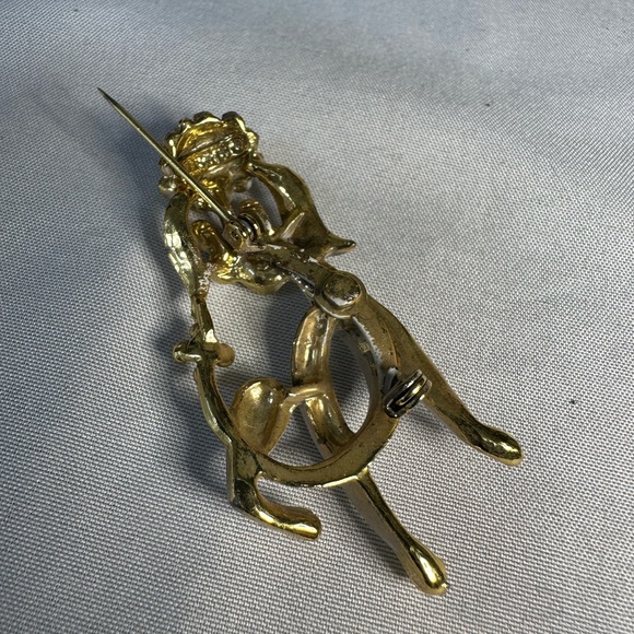 Smiling poodle pin - Picture 4 of 7